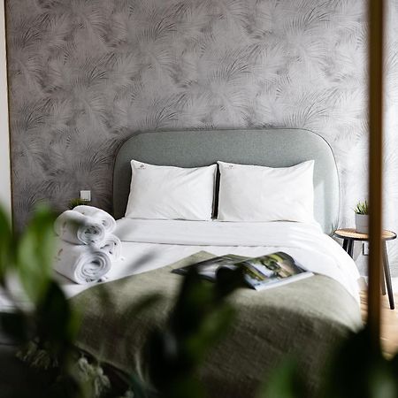 Kolejowa Aparthotel Warschau Buitenkant foto