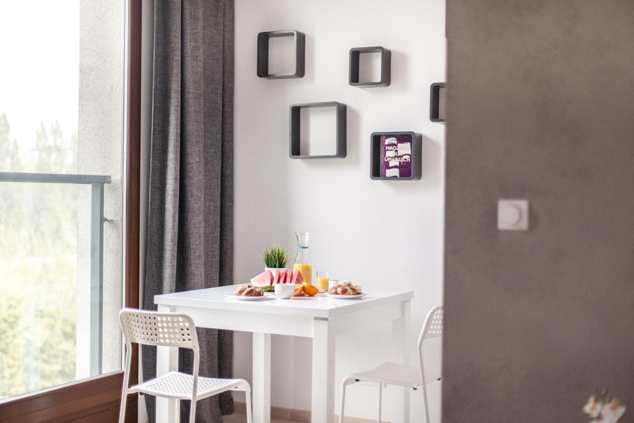 Kolejowa Aparthotel Warschau Buitenkant foto