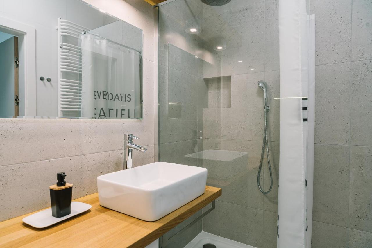 Kolejowa Aparthotel Warschau Buitenkant foto