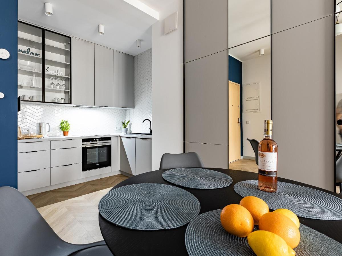 Kolejowa Aparthotel Warschau Buitenkant foto