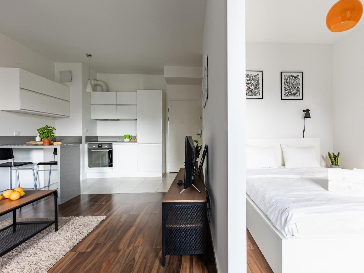 Kolejowa Aparthotel Warschau Buitenkant foto